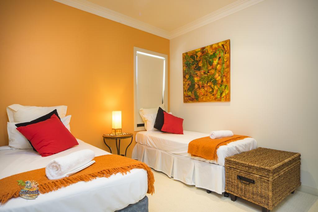 Holiday Home Luxe @ Sanctuary Cove Hope Island Extérieur photo